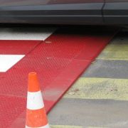 Община Варна няма средства да повдигне пешеходните пътеки до нивото на тротоарите