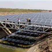 Индия гради 1 GW фотоволтаична електроцентрала в Гуджарат
