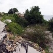 Свлачище разруши фара край Кранево и рибарски къщи