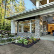 Нови тенденции в ‘’Идеи за градина’’ 2019 от Sеmmelrock Semmelrock